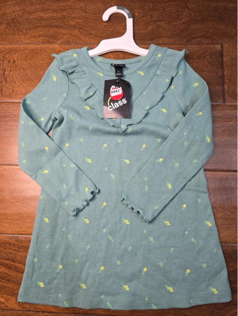 3t brand new dress from target item 443G7